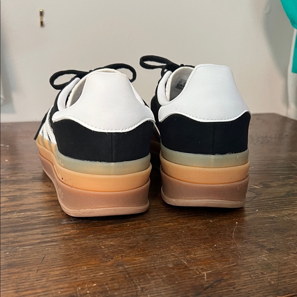 Adidas Gazelle Women's Black and White Sneakers - Picture 3 of 6